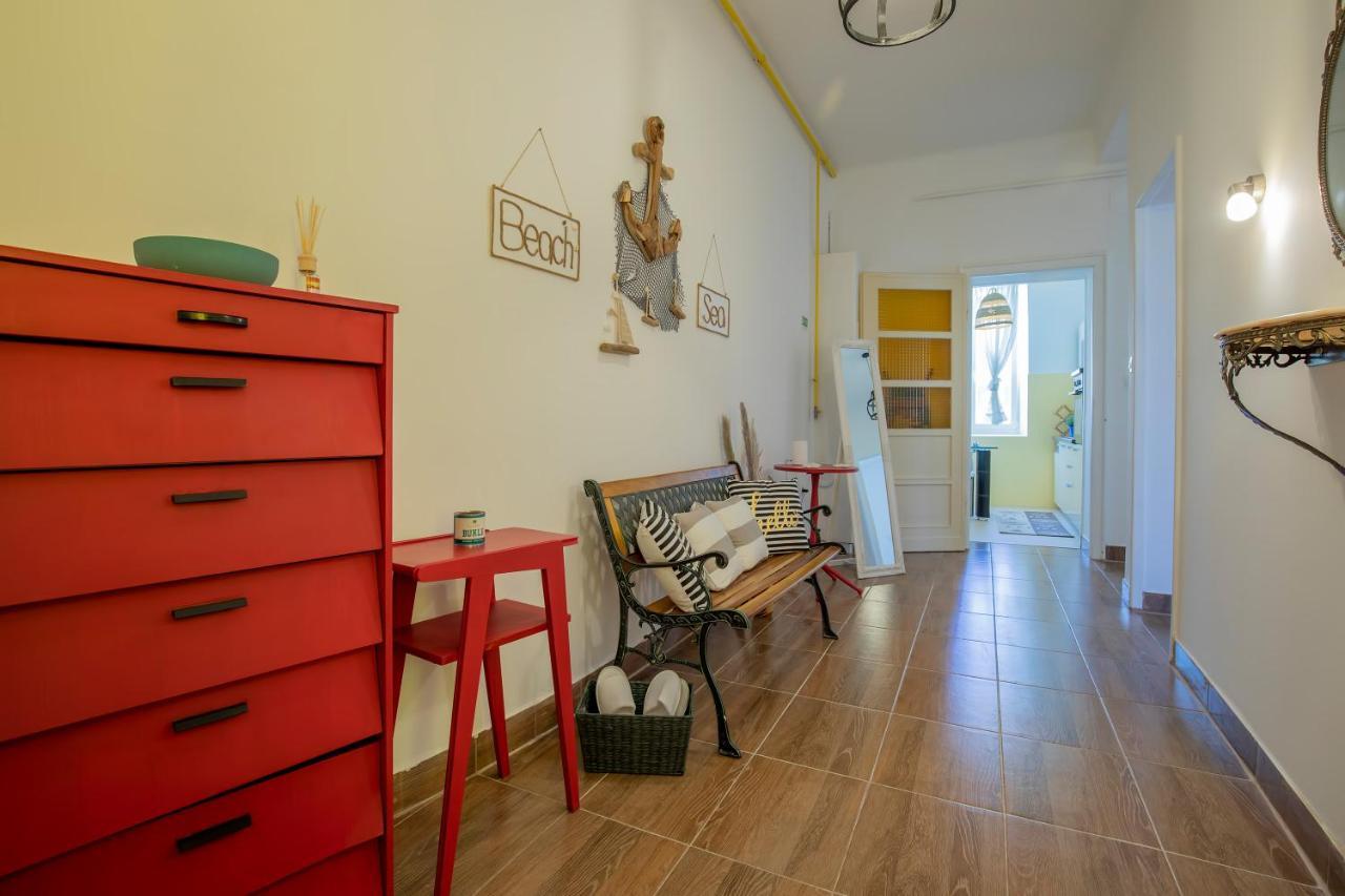 Amphitheater Apartment Pola Esterno foto